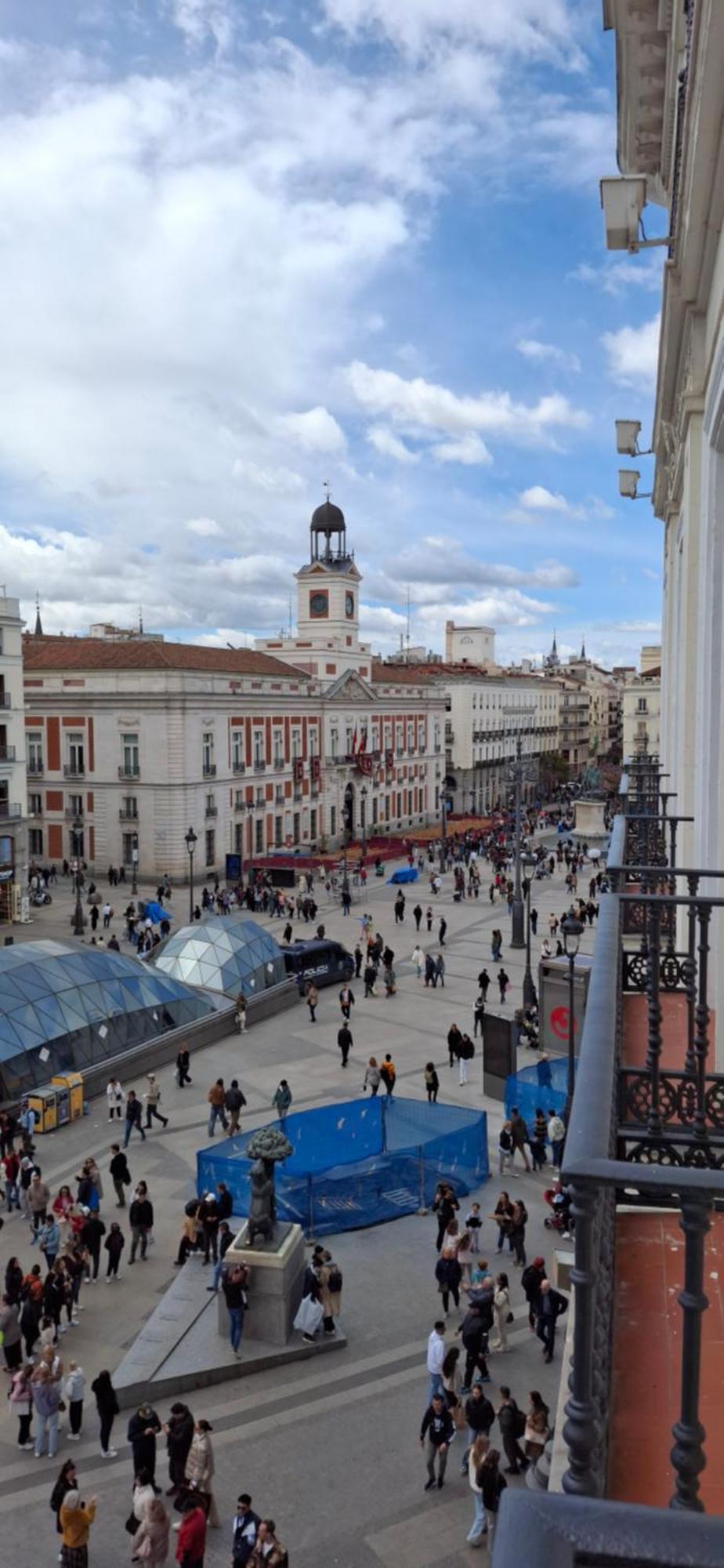 Fortinn Puerta Del Sol Madrid Buitenkant foto