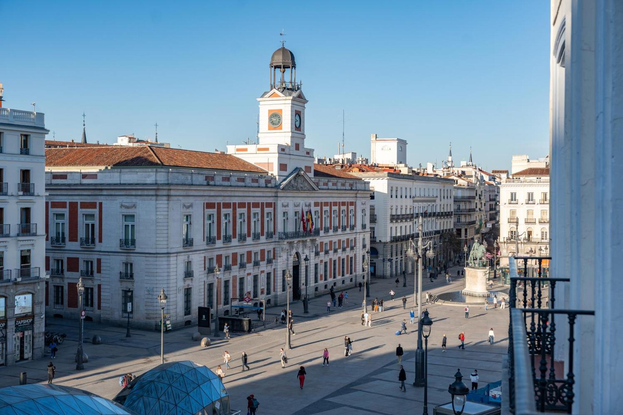 Fortinn Puerta Del Sol Madrid Buitenkant foto