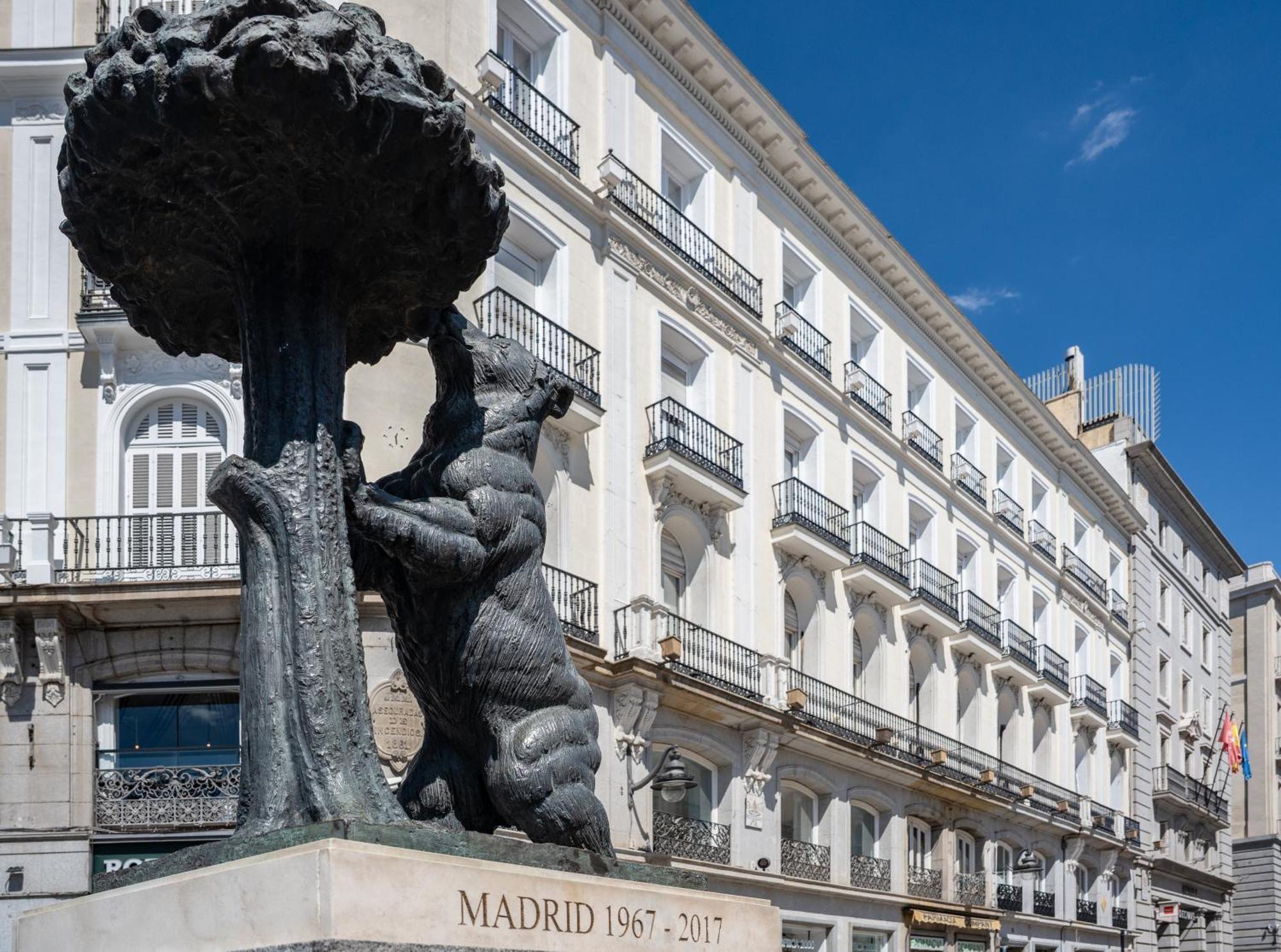 Fortinn Puerta Del Sol Madrid Buitenkant foto
